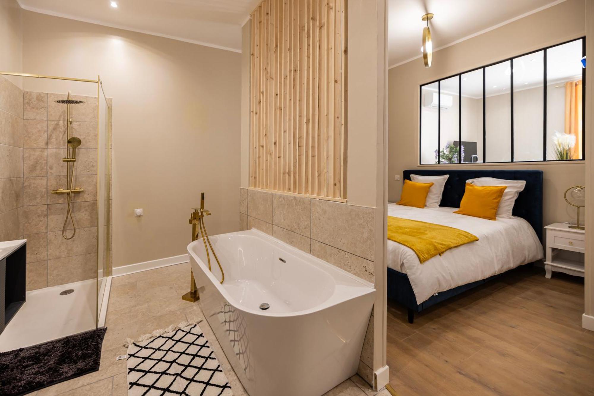 Suite De Prestige Le Diamant - 55M2 Périgueux المظهر الخارجي الصورة